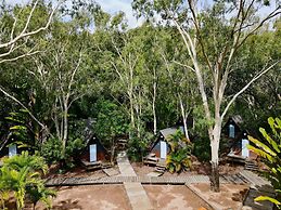 Bounce Magnetic Island