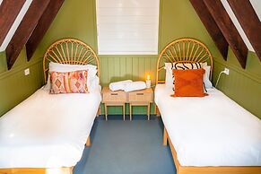 Bounce Magnetic Island