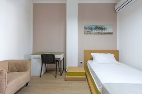 2983 Floating Apartment by Barbarhouse