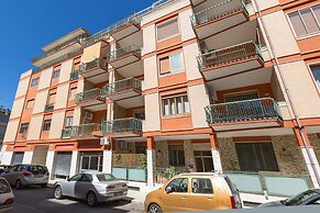 2983 Floating Apartment by Barbarhouse