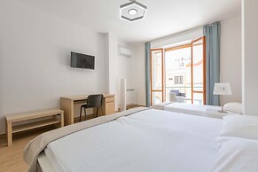 2983 Floating Apartment by Barbarhouse