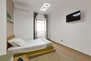 2983 Floating Apartment by Barbarhouse