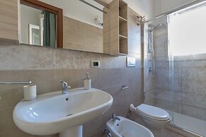 2983 Floating Apartment by Barbarhouse