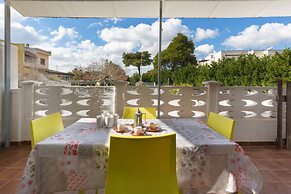 2727 Villetta Chiara Blu Piano Terra by Barbarhouse