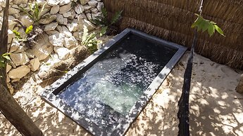 BH HOTEL & CENOTE TULUM - Adults Only