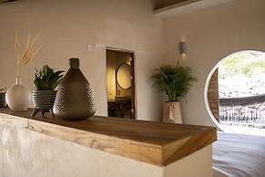 BH HOTEL & CENOTE TULUM - Adults Only