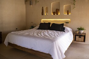 BH HOTEL & CENOTE TULUM - Adults Only