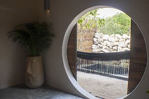 BH HOTEL & CENOTE TULUM - Adults Only