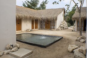 BH HOTEL & CENOTE TULUM - Adults Only