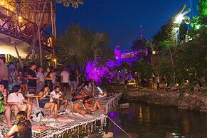 BH HOTEL & CENOTE TULUM - Adults Only