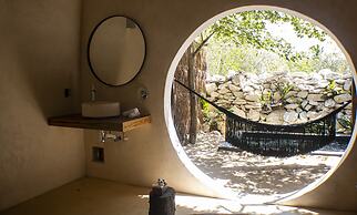 BH HOTEL & CENOTE TULUM - Adults Only