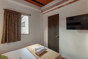 Casa Los Naranjos Hostal