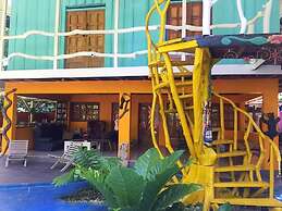 Madre Selva Jungle Hostel