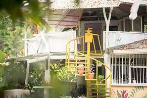 Madre Selva Jungle Hostel