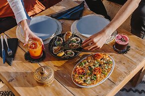 Caravan Dakhla by Our Habitas