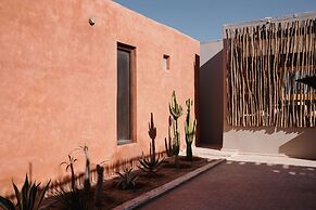 Caravan Dakhla by Our Habitas