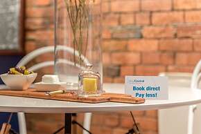 StayCentral - Heritage Warehouse Retreat