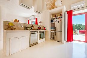 TD Lamia Porta Rossa Countryside w Olive Trees