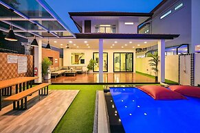 Exquisite Pool Villa A