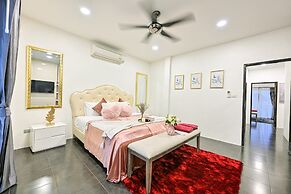 Exquisite Pool Villa A