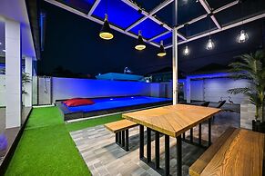 Exquisite Pool Villa A