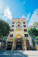 Nam Hong Hotel