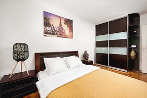 Lumina lux apartment near Złote Tarasy