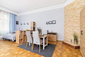 Podwale Apartment UJ Cracow by Renters