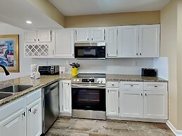 Emerald Towers by Southern Vacation Rentals II