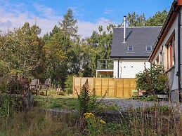 Creag Dhubh Cottage