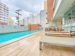 BR06 Quarto e Sala - 550m Praia da Barra
