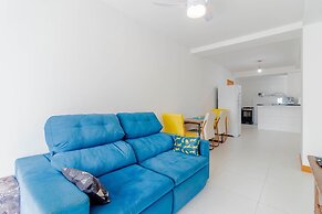BR06 Quarto e Sala - 550m Praia da Barra