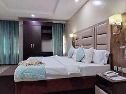 Easton Hill Continental Hotel