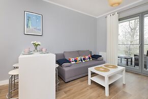 Apartment Seaside Krasickiego by Renters