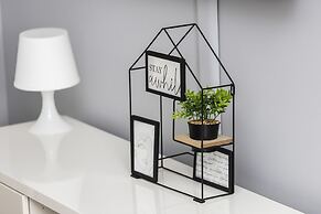 Apartment Seaside Krasickiego by Renters