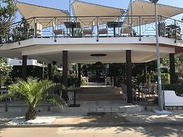 Guesthouse Punta Mira - Beachfront