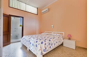 2492 Attico Stella D`oriente by Barbarhouse