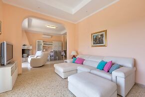 2492 Attico Stella D`oriente by Barbarhouse