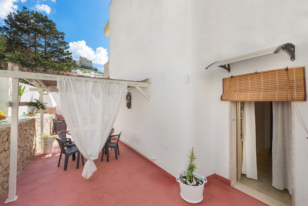 2328 Casa Vico Manzoni by Barbarhouse