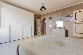 2328 Casa Vico Manzoni by Barbarhouse