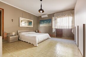 2328 Casa Vico Manzoni by Barbarhouse