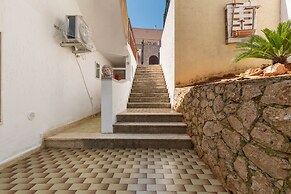 2328 Casa Vico Manzoni by Barbarhouse