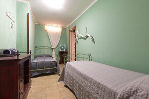 2328 Casa Vico Manzoni by Barbarhouse