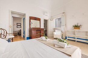 3100 Dimora Blu by Barbarhouse