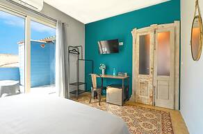 Urban Blue Guest House