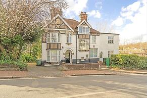 Stylish Studio in Heart of Tunbridge Wells