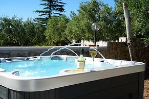 Villa Nucci With Hydromassage Pool