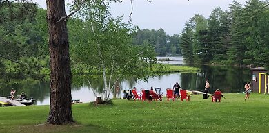 Musky Joes Twin Pines Resort