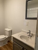 Musky Joes Twin Pines Resort