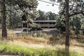 412moonmountainmtncb - Moon Mountain Escape